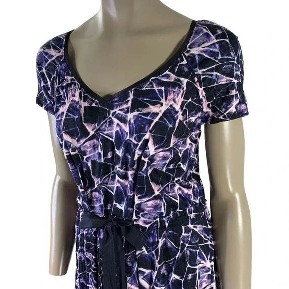 Simply Vera Wang Short Sleeve Tie Waist Shirt Dress Size L Purple Abstract - Picture 9 of 16